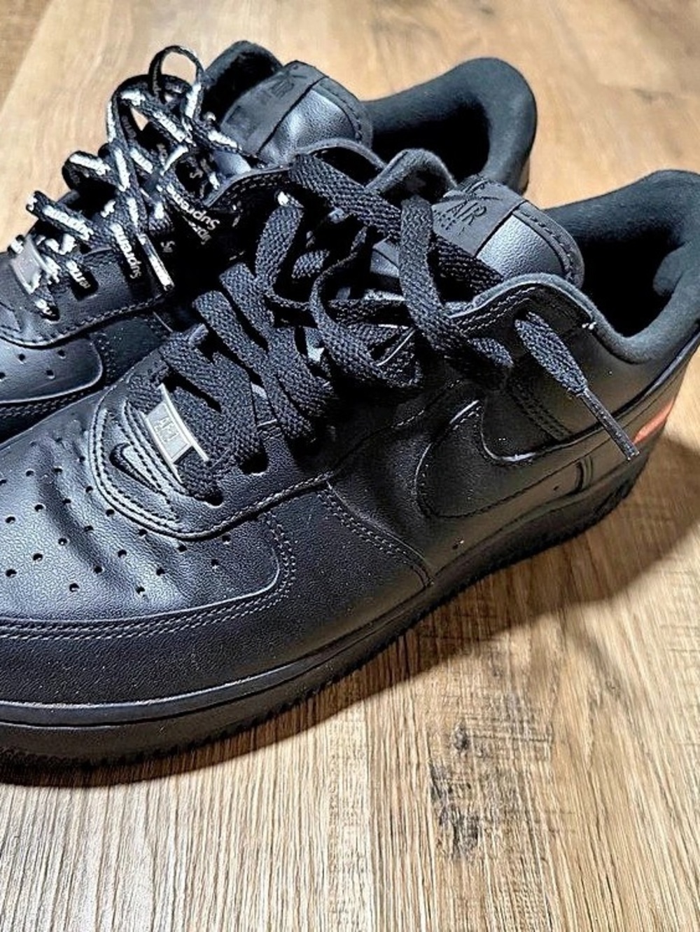Nike Air Force 1 Low Supreme Black Sneakers US 4Y